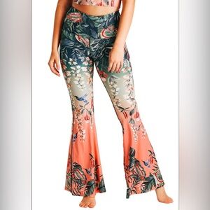 Evolve bohemian style yoga pants boho festival season